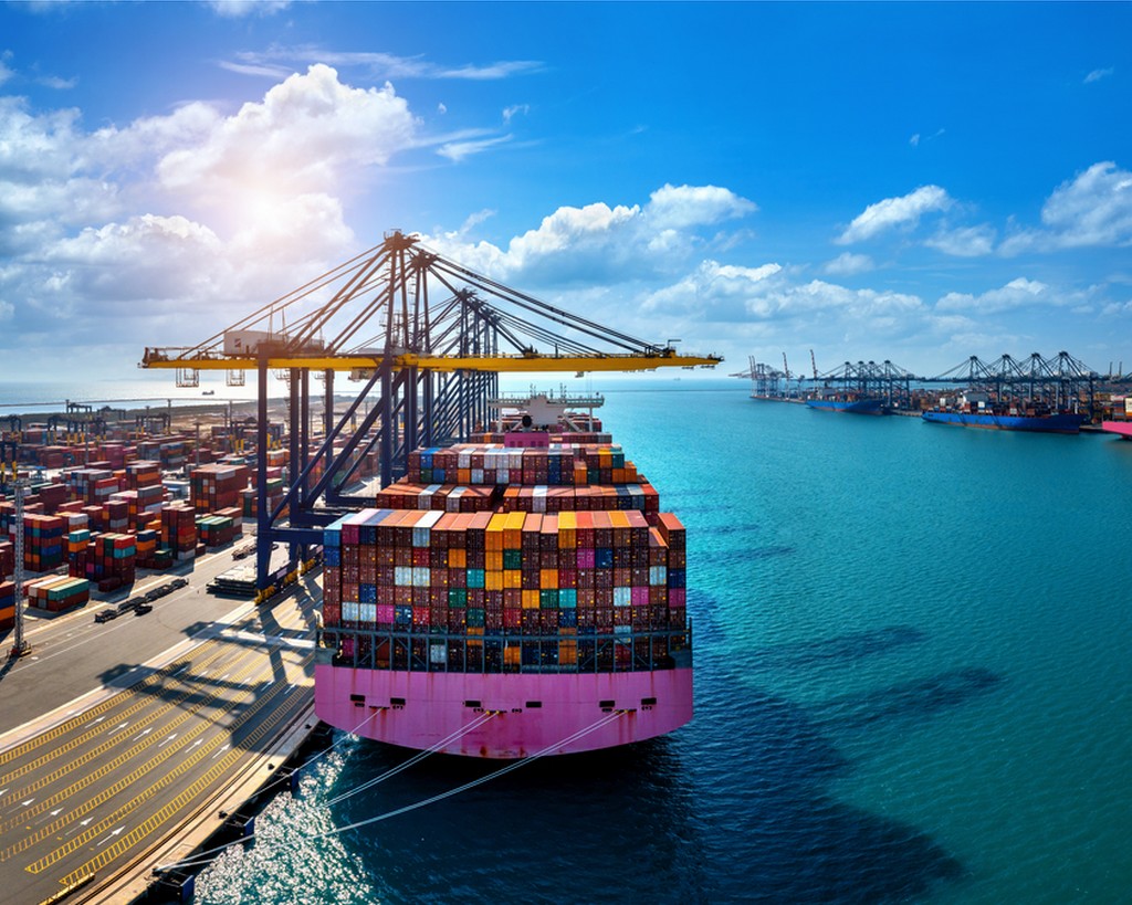 Ship supply container terminal